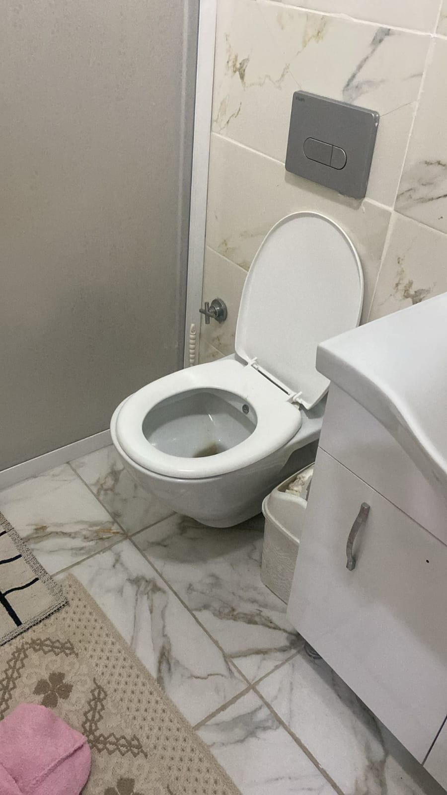 Modern cihazlarla yapılan analiz ve uygulamalar sayesinde tesisat arızaları doğru şekilde belirlenir ve sistemin sorunsuz çalışması için planlı onarım süreci başlatılır.